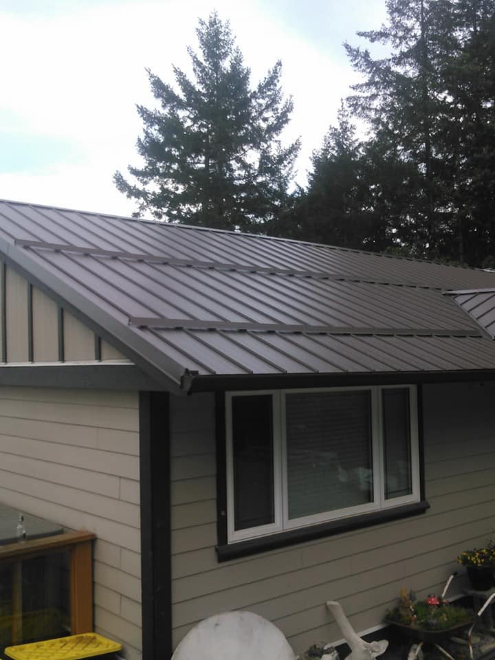 Metal roof on a home
